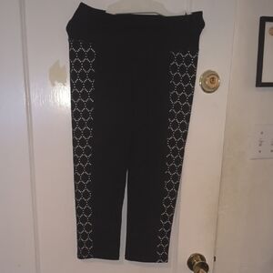 Athleta | Black Ankle Pants with White Geometric Design